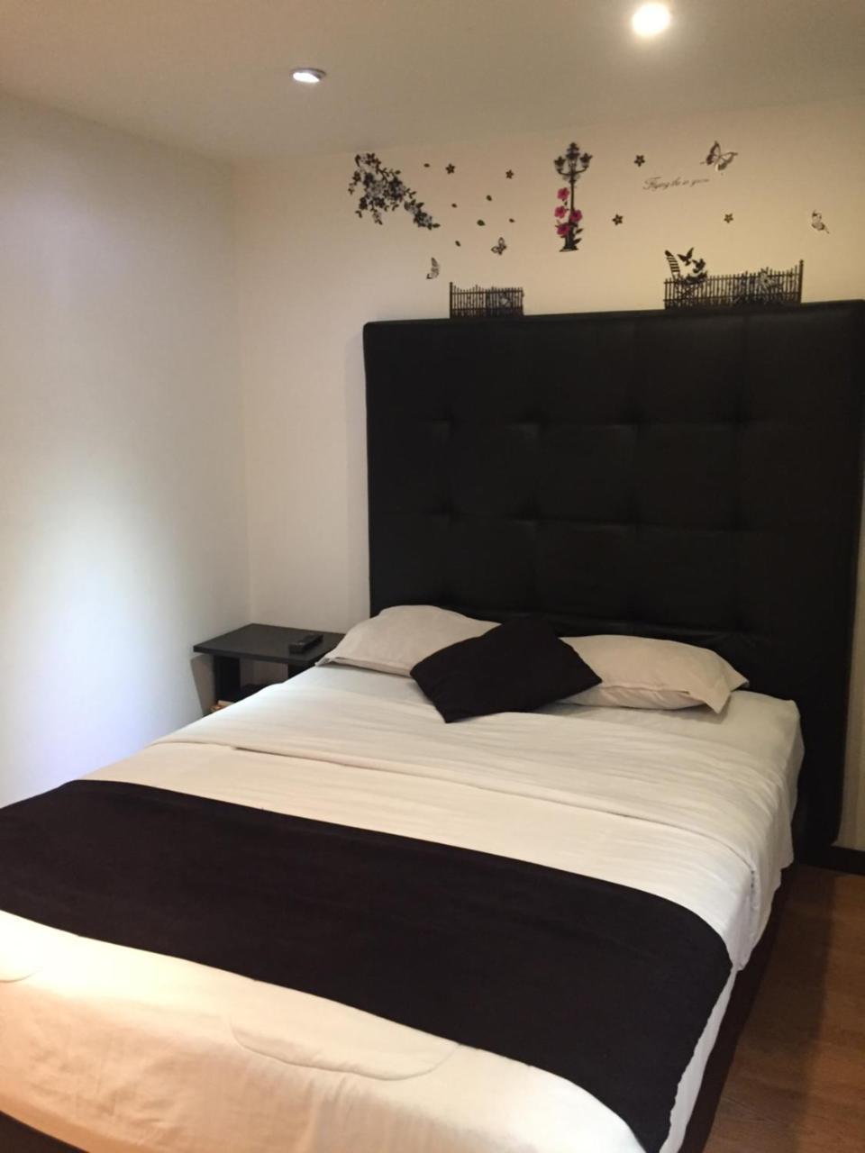 Hotel Montecarlo Boutique โบโกตา ภายนอก รูปภาพ