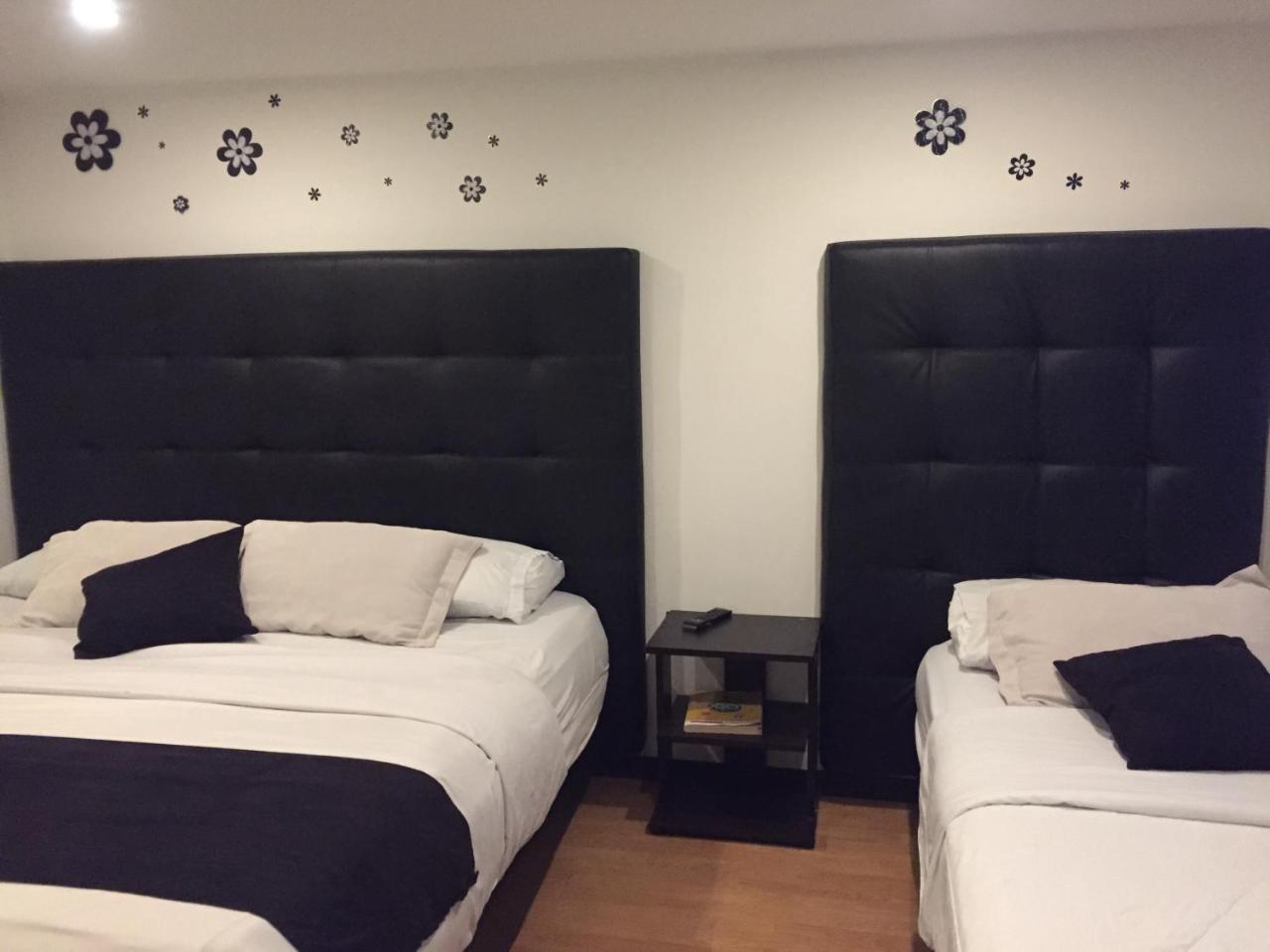 Hotel Montecarlo Boutique โบโกตา ภายนอก รูปภาพ